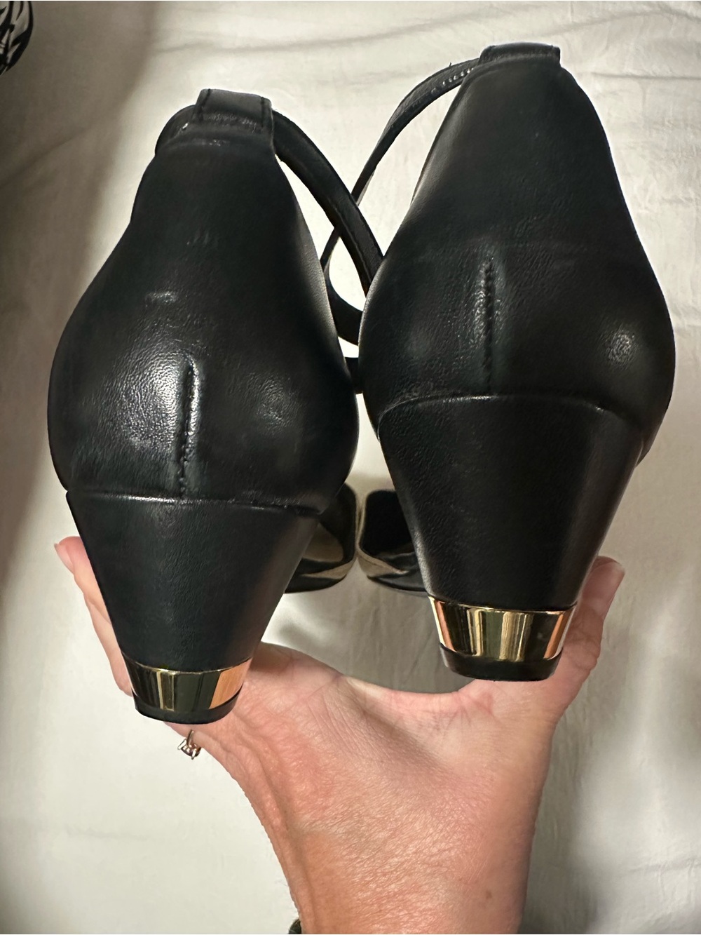 Tory Burch MacKenna Pointed Toe Ankle Strap Wedge Dress Shoe Tan Black Size 7.5 - Picture 8 of 12